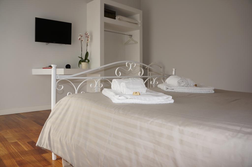 Bed and Breakfast Lullymia Crotone Zimmer foto